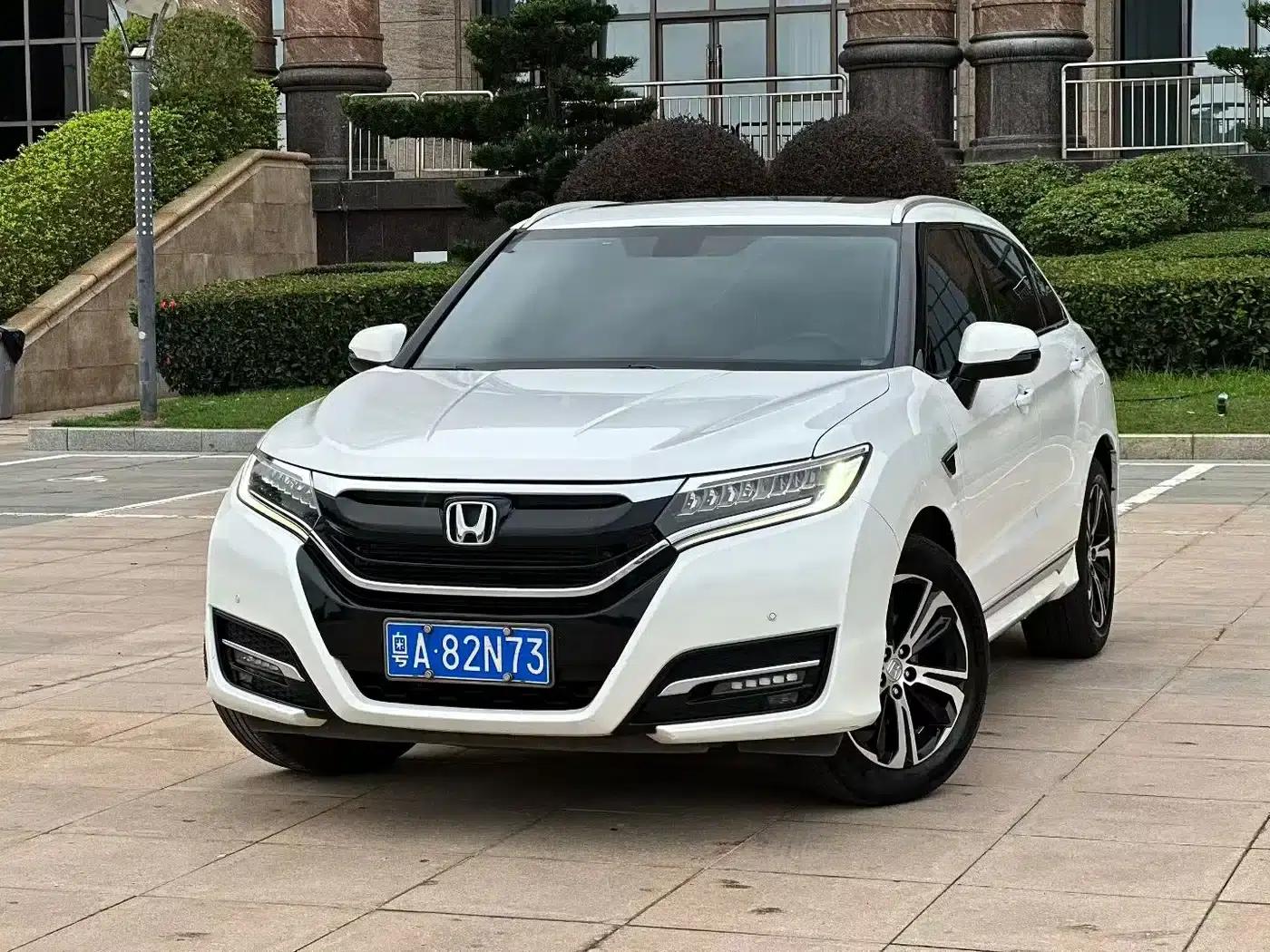 Honda UR-V 2017 370TURBO 2WD Premium Edition (National V Emission Standard) — миниатюра 1