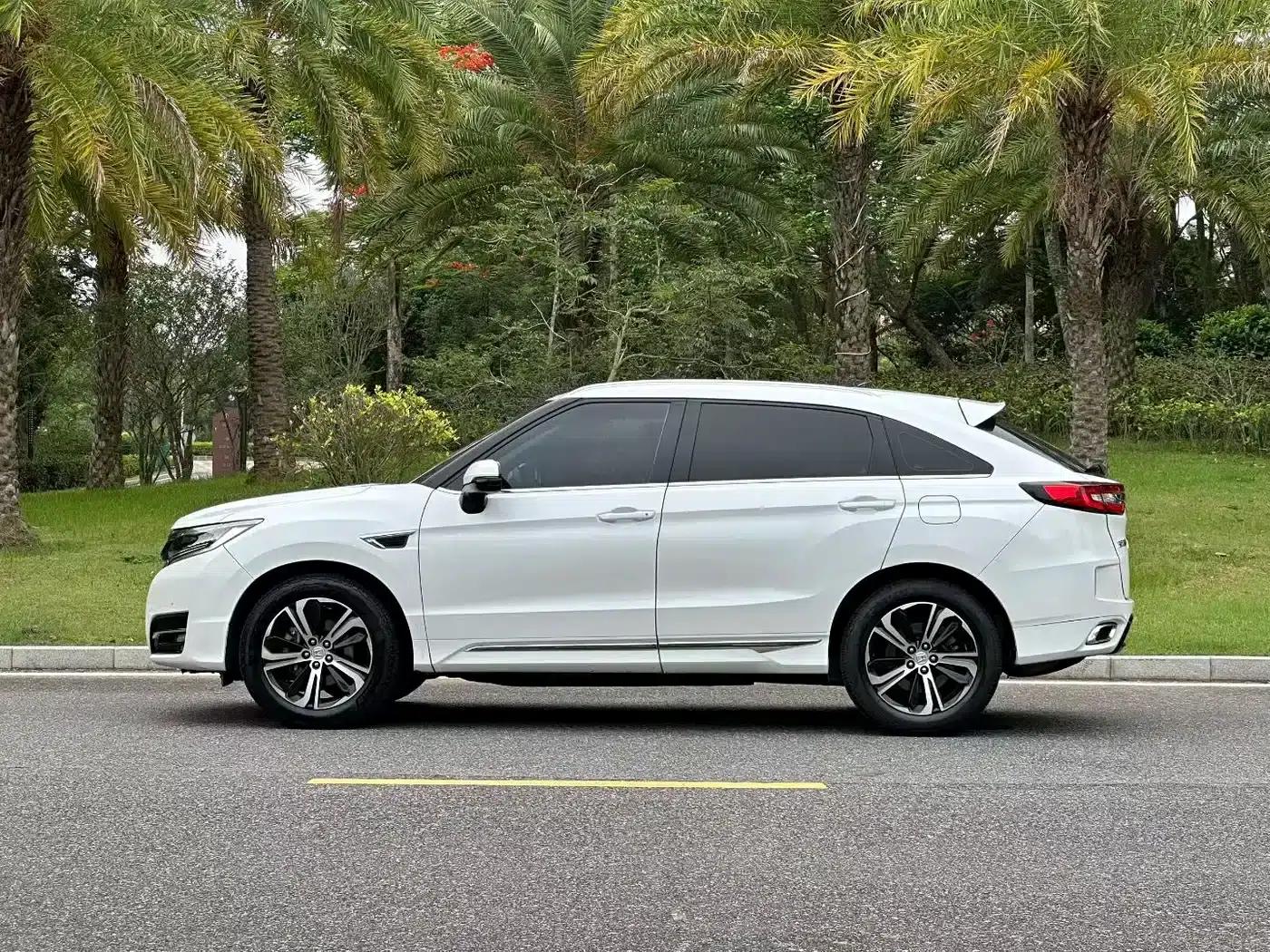 Honda UR-V 2017 370TURBO 2WD Premium Edition (National V Emission Standard) — миниатюра 7