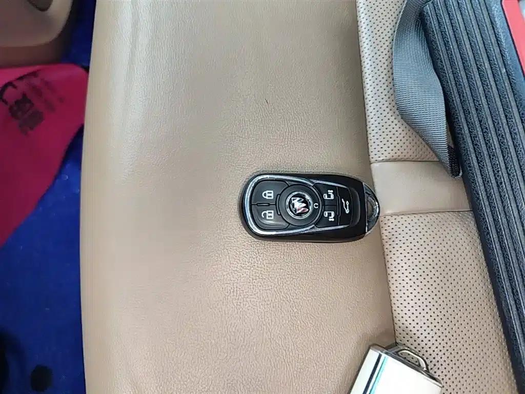 Buick GL8 2021 ES Avantgarde 653T Luxury — миниатюра 9