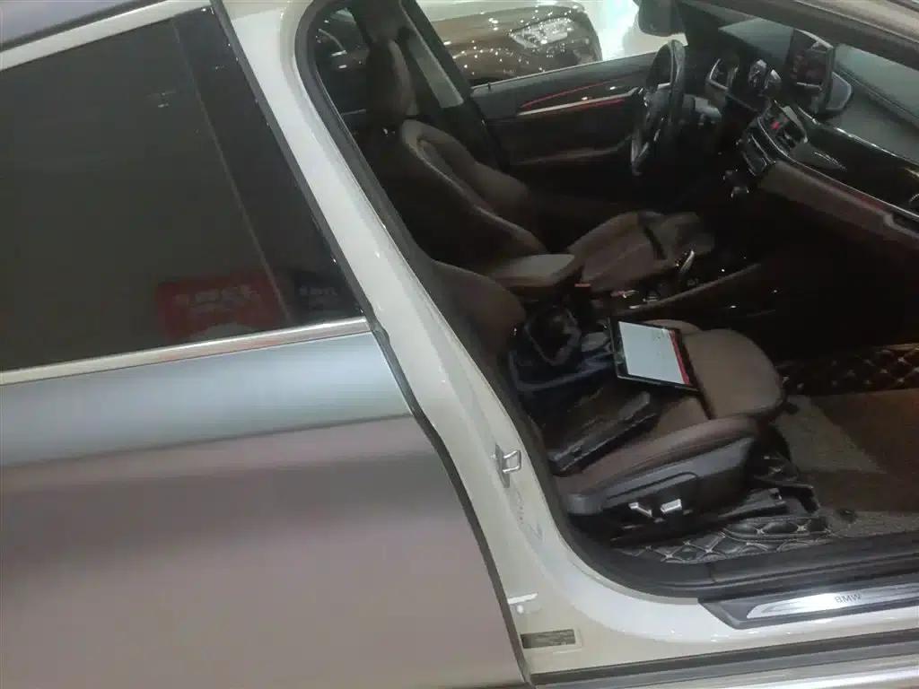 BMW X1 2021 xDrive25Li Premium — миниатюра 21