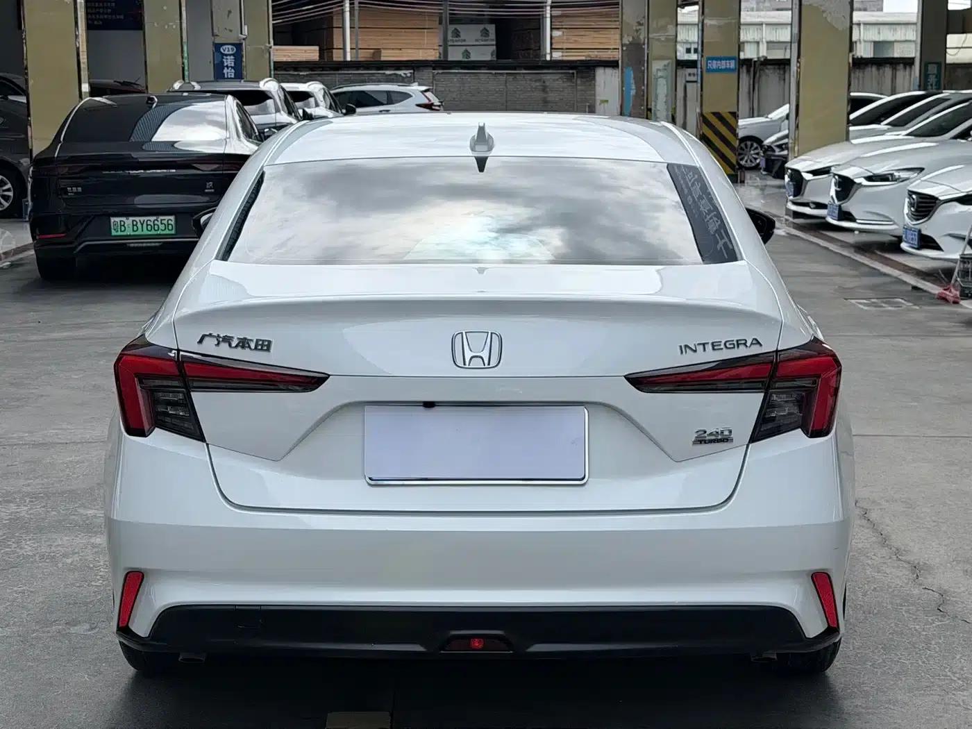 Stylish 2023 240TURBO CVT Deluxe Edition — миниатюра 12