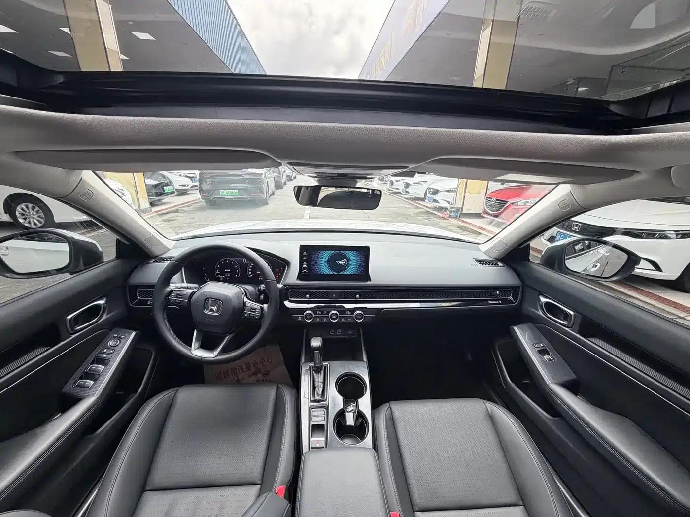 Stylish 2023 240TURBO CVT Deluxe Edition — миниатюра 4