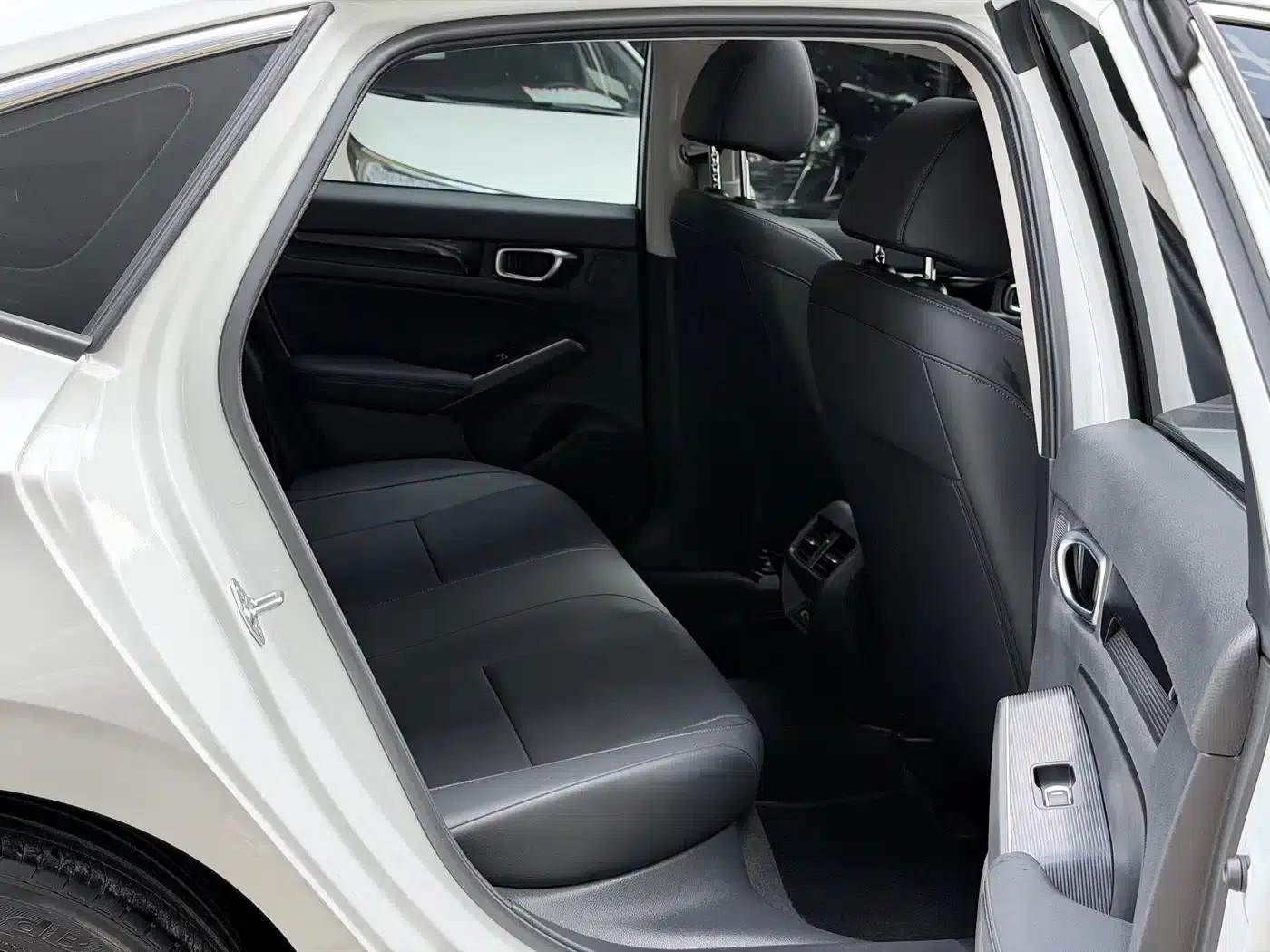 Stylish 2023 240TURBO CVT Deluxe Edition — миниатюра 10