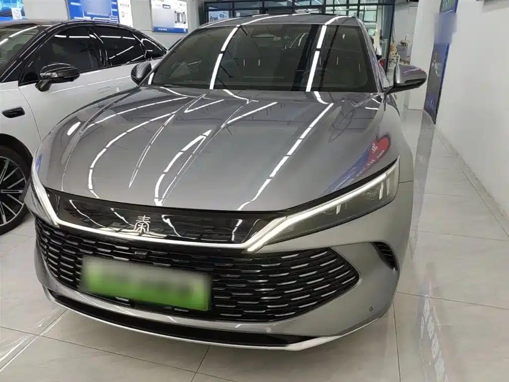 Qin L 2024 DM-i 120KM Super Edition — миниатюра 3