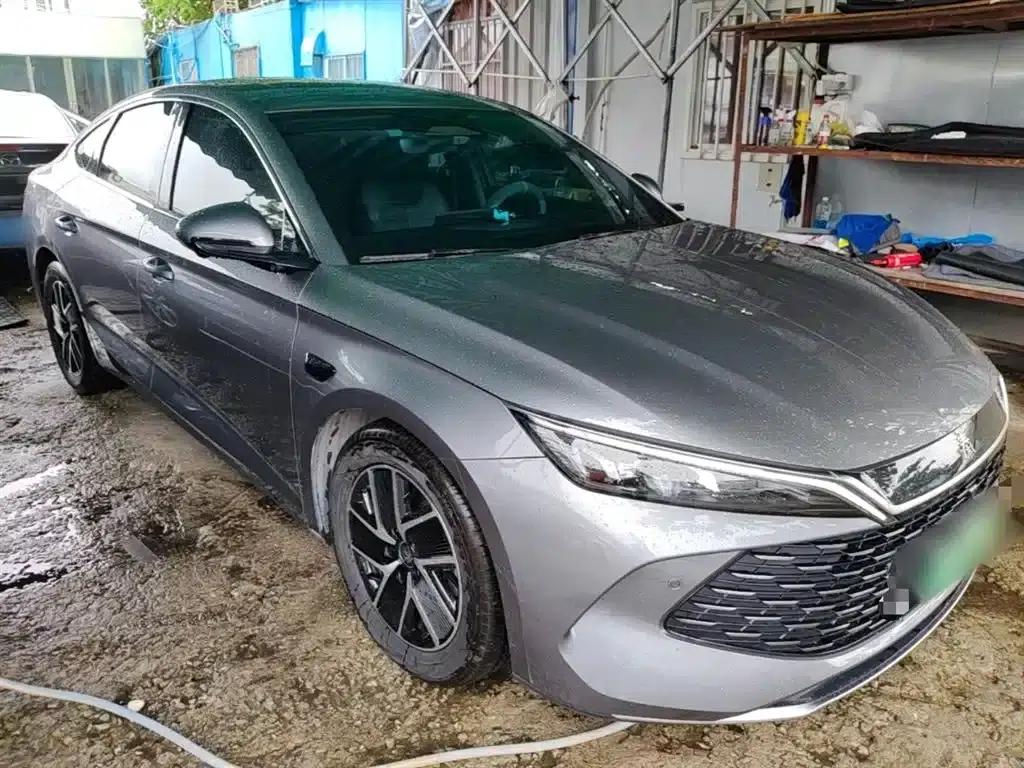 Qin L 2025 DM-i Intelligent Driving Edition 80KM Superior Model — миниатюра 4