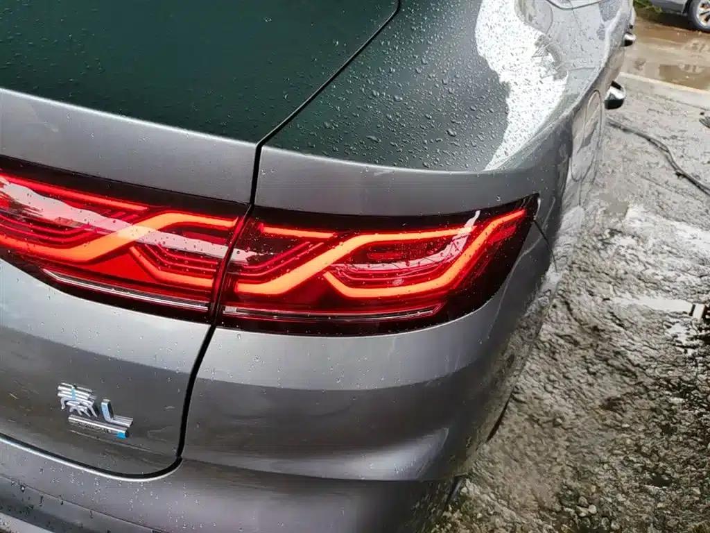 Qin L 2025 DM-i Intelligent Driving Edition 80KM Superior Model — миниатюра 8