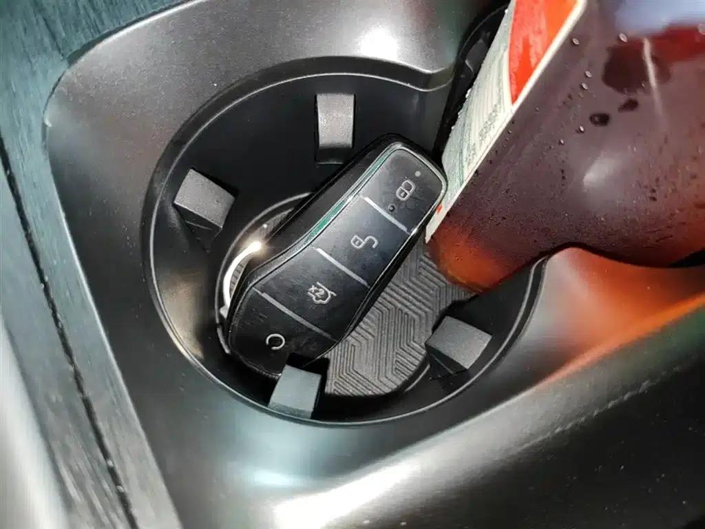 Qin L 2025 DM-i Intelligent Driving Edition 80KM Superior Model — миниатюра 9