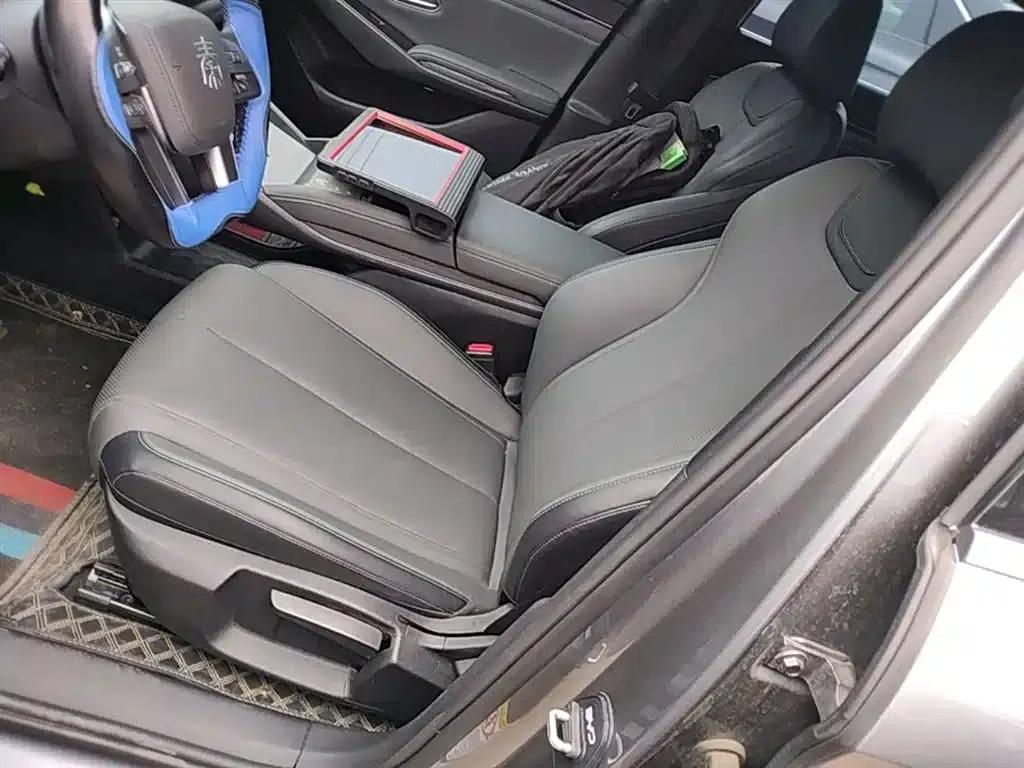 Qin L 2025 DM-i Intelligent Driving Edition 80KM Leading Model — миниатюра 15