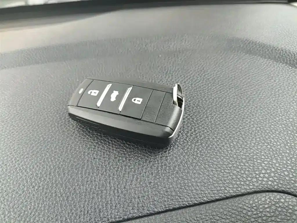 Changan Oushang CX70 2017 CX70T 1.5T Automatic Premium Edition — миниатюра 9