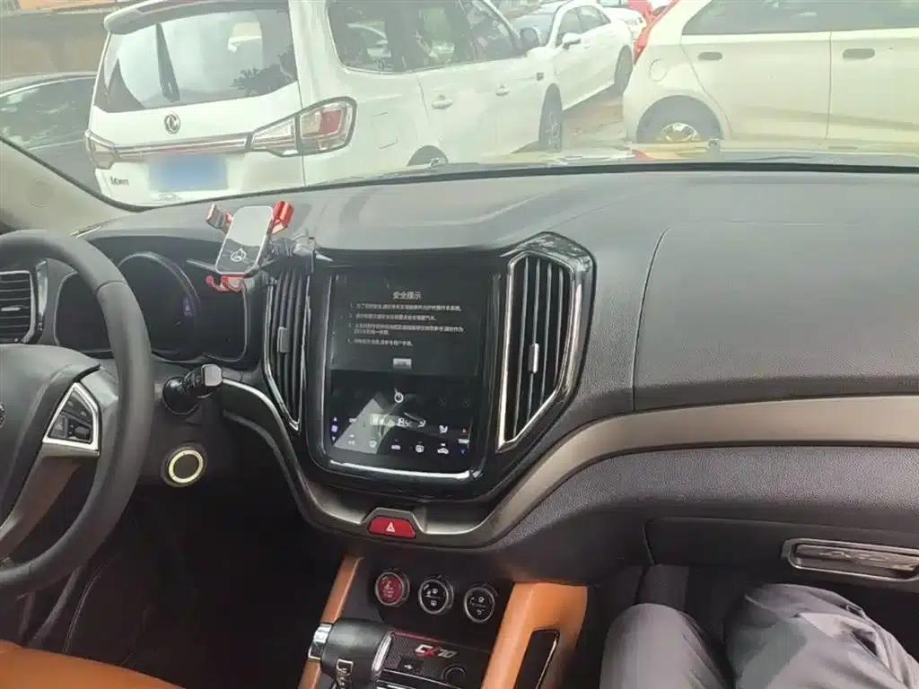 Changan Oushang CX70 2017 CX70T 1.5T Automatic Premium Edition — миниатюра 10