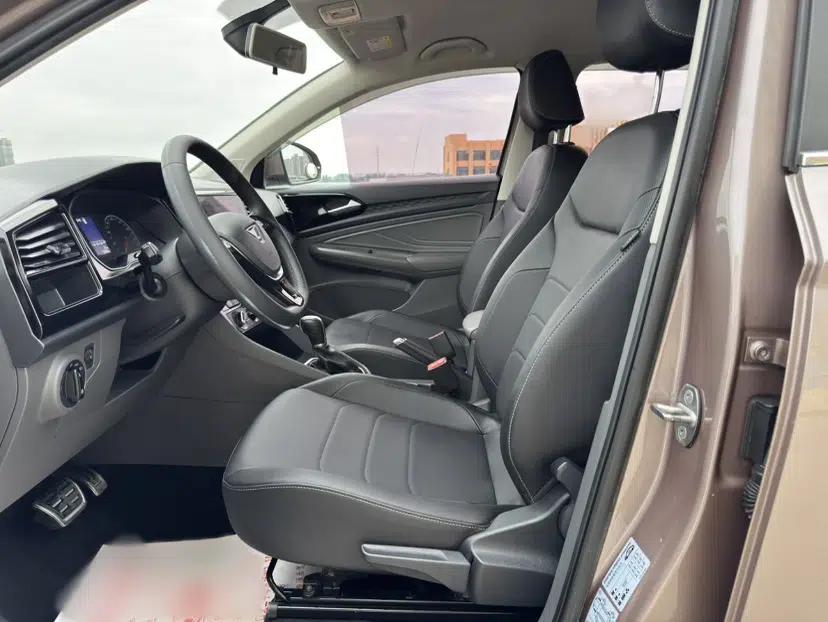 Used Jetta VS5 2019 280TSI Automatic Enjoyment Model — миниатюра 33