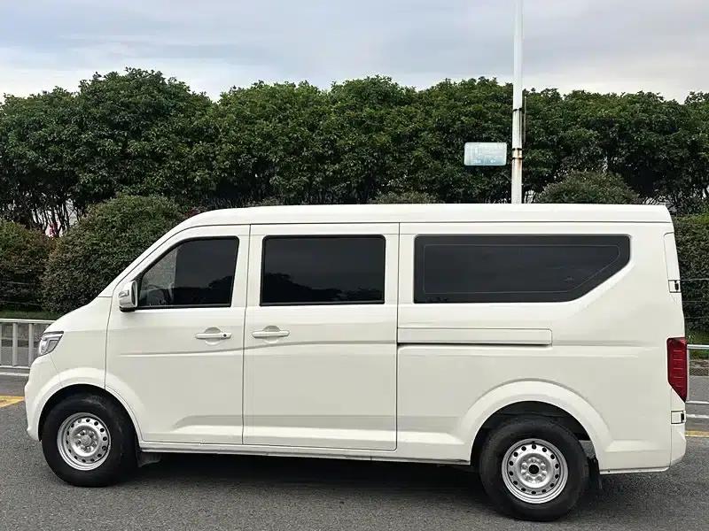 CrossStar V5 EV 2025 Model, 259km/h, Luxury Bus, 6 Seats, 38.64kWh — миниатюра 3