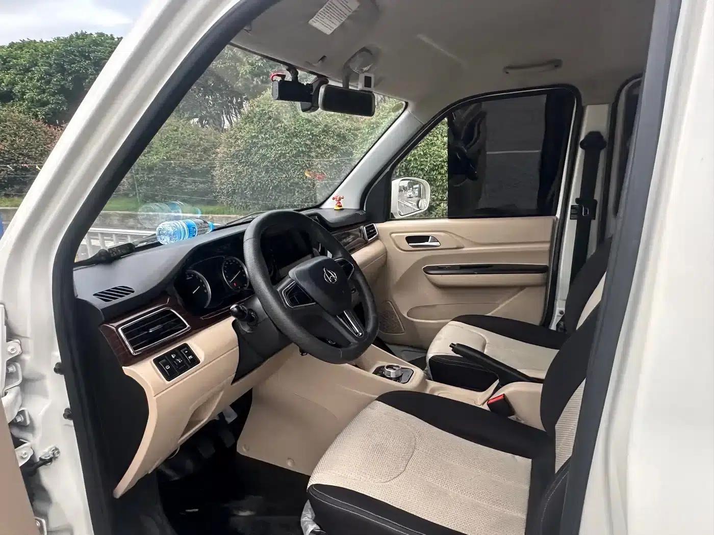 CrossStar V5 EV 2025 Model, 259km/h, Luxury Bus, 6 Seats, 38.64kWh — миниатюра 7