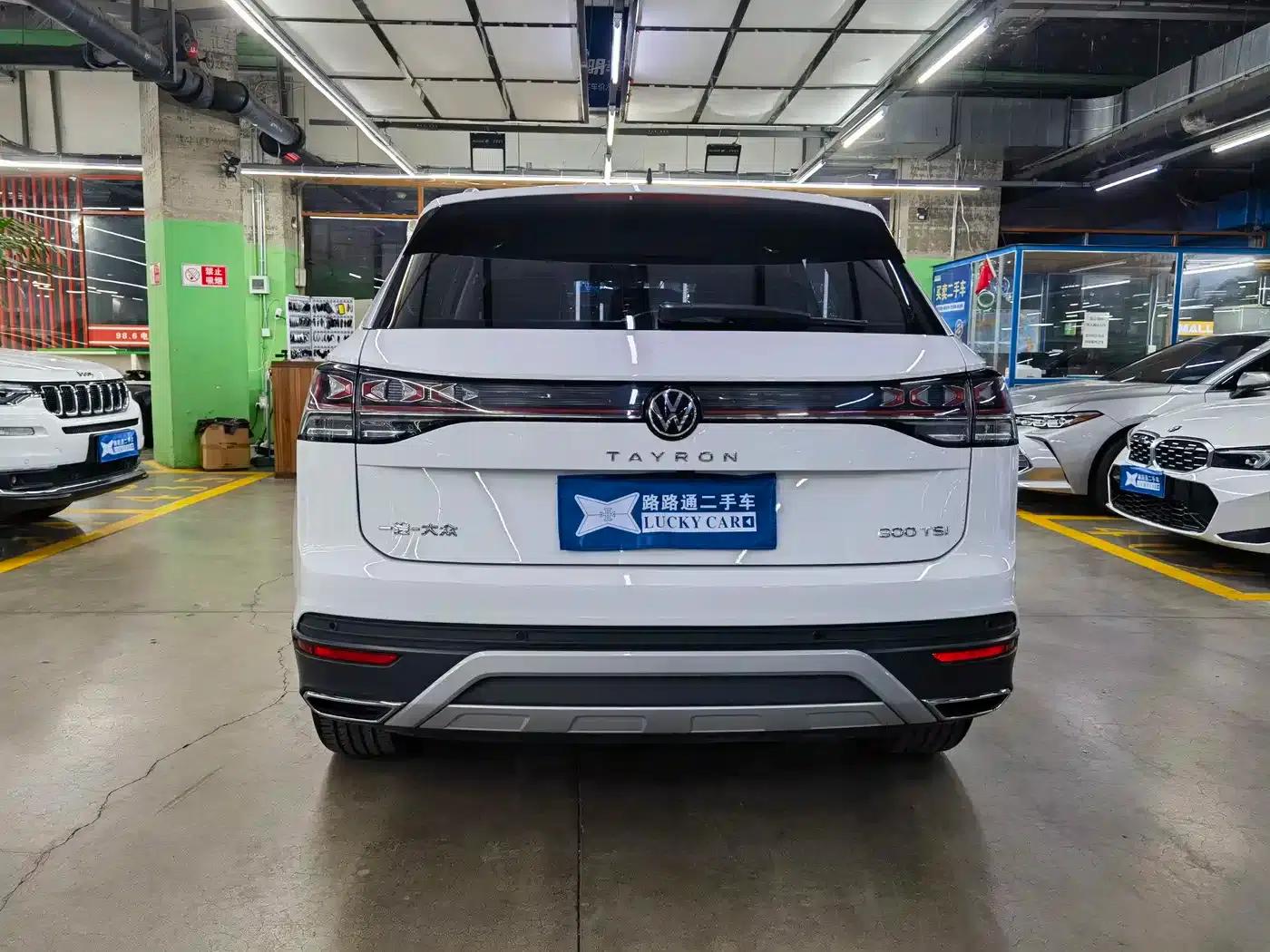 Tayron 2025 Popular Edition 300TSI — миниатюра 5