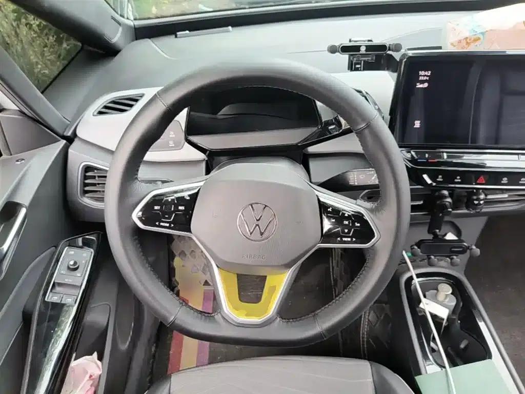 Volkswagen ID.3 2023 Pure Smart Edition — миниатюра 11