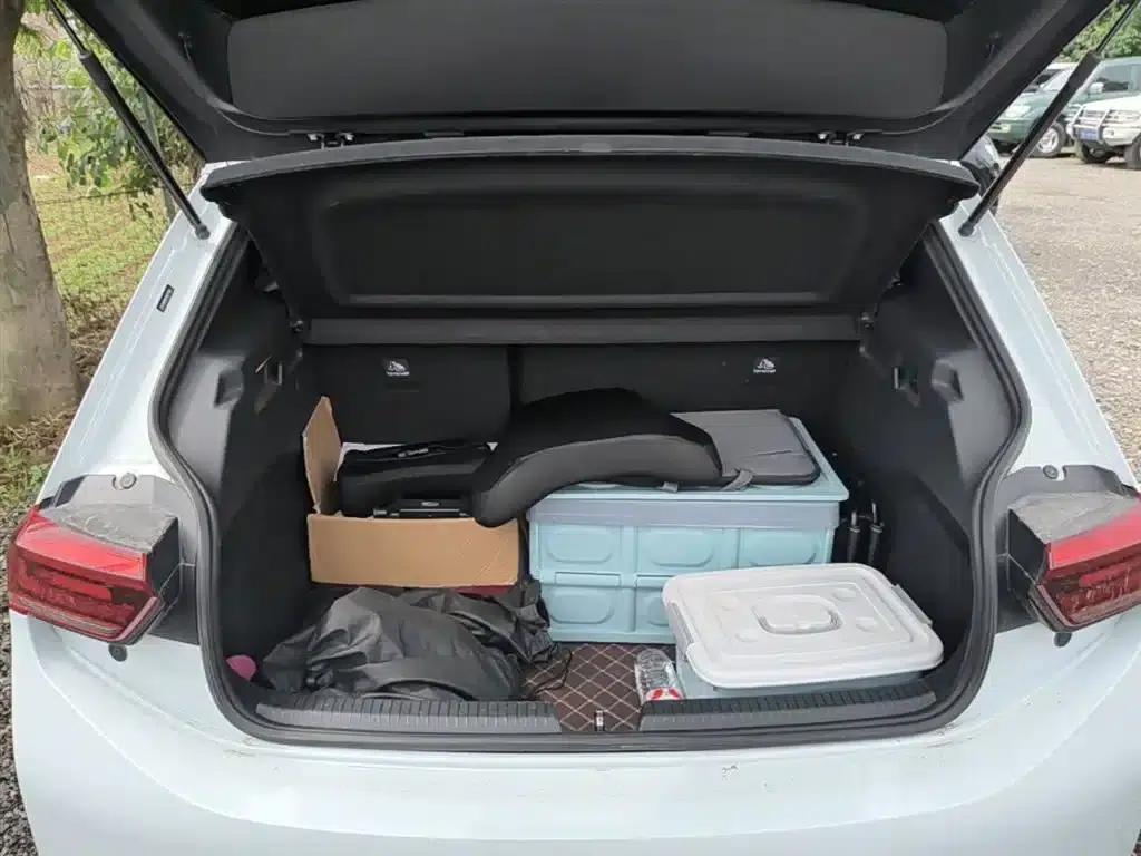 Volkswagen ID.3 2023 Pure Smart Edition — миниатюра 19
