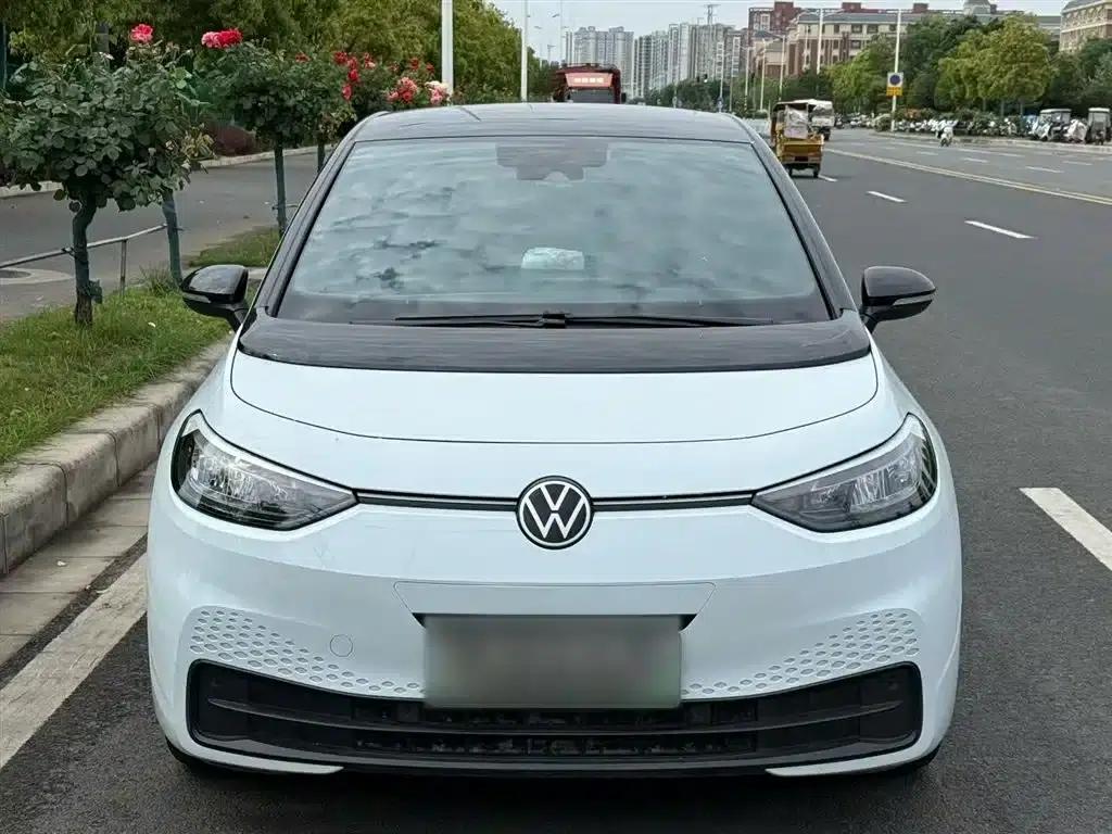 Volkswagen ID.3 2023 Pure Smart Edition — миниатюра 3