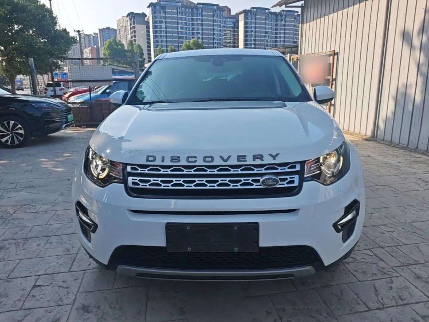 Used Land Rover Discovery Sport 2018 240 PS HSE Version — миниатюра 2