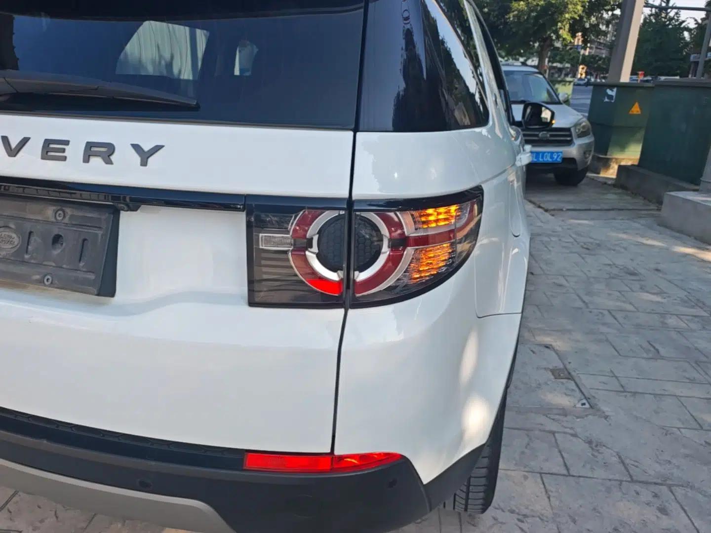 Used Land Rover Discovery Sport 2018 240 PS HSE Version — миниатюра 9