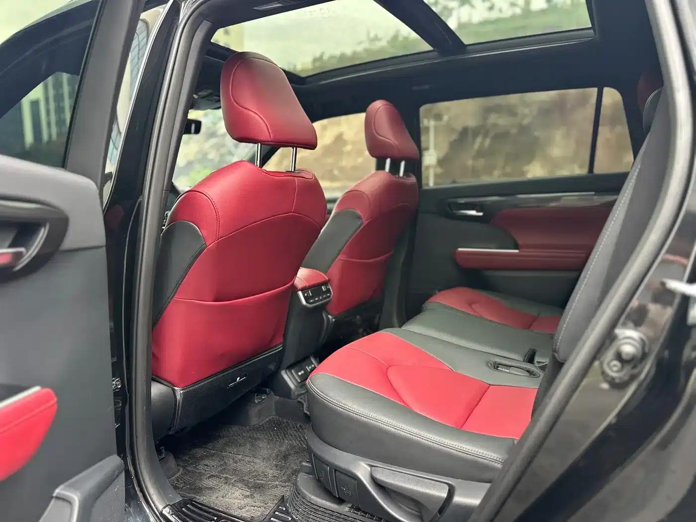 Crown Land Cruiser 2023 2.5L HEV 4WD Flagship Edition — миниатюра 5