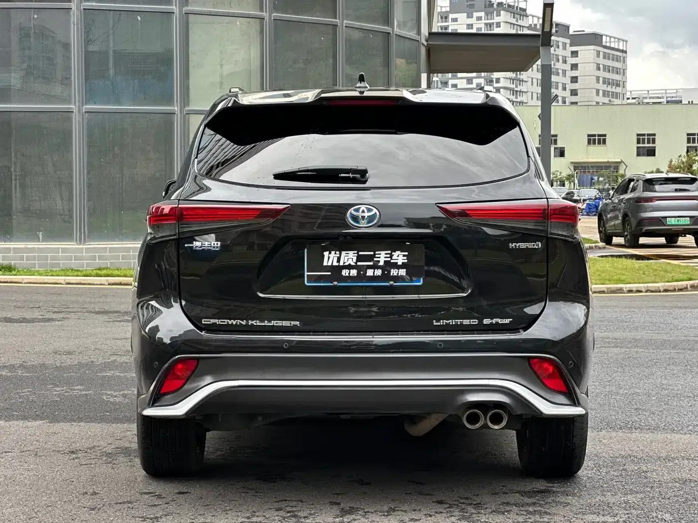Crown Land Cruiser 2023 2.5L HEV 4WD Flagship Edition — миниатюра 8