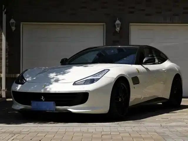 2017 GTC4Lusso 3.9T V8