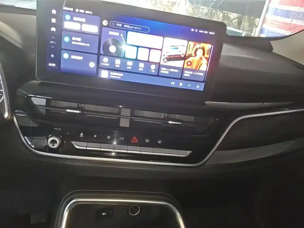 Haval H6 2021 National Trend Edition 1.5T Automatic Urban Edition — миниатюра 13
