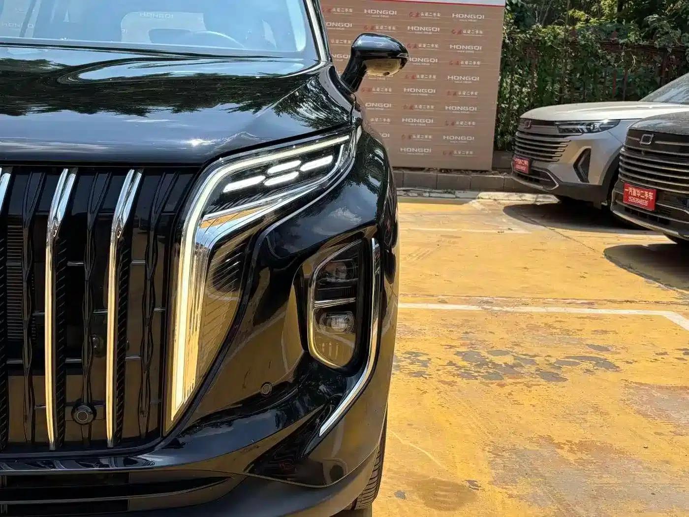 Hongqi HS7 PHEV 2024 2.0T PHEV 4WD Flagship Edition 6-seater — миниатюра 4