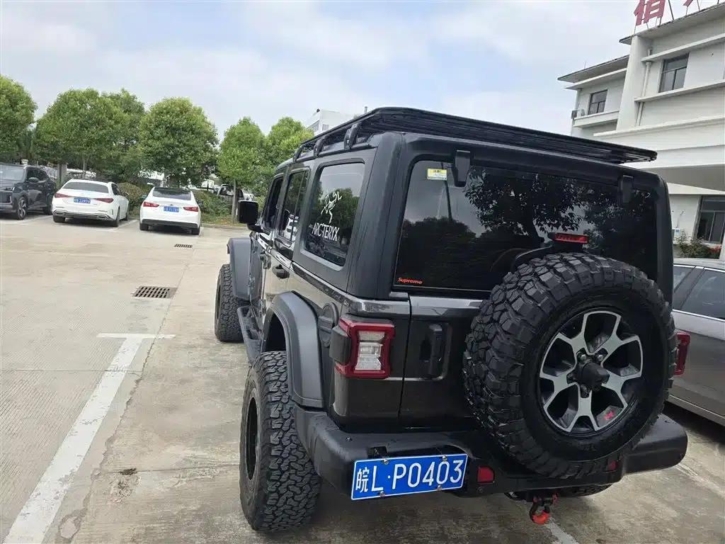 2021 Jeep Wrangler 2.0T Rubicon 4-Door — миниатюра 6