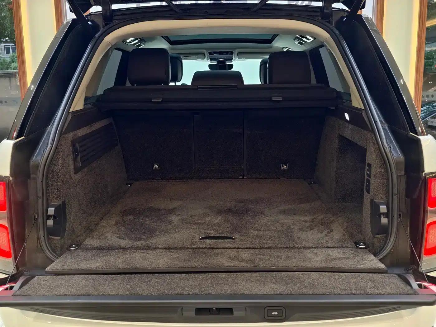Range Rover 2019 3.0 SCV6 Legendary Edition — миниатюра 15