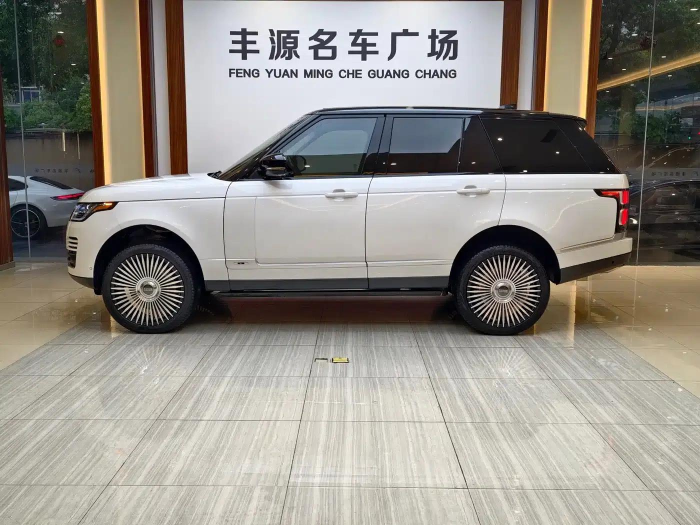 Range Rover 2019 3.0 SCV6 Legendary Edition — миниатюра 28