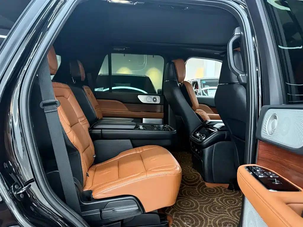 Navigator 2020 3.5T Premium Edition — миниатюра 8