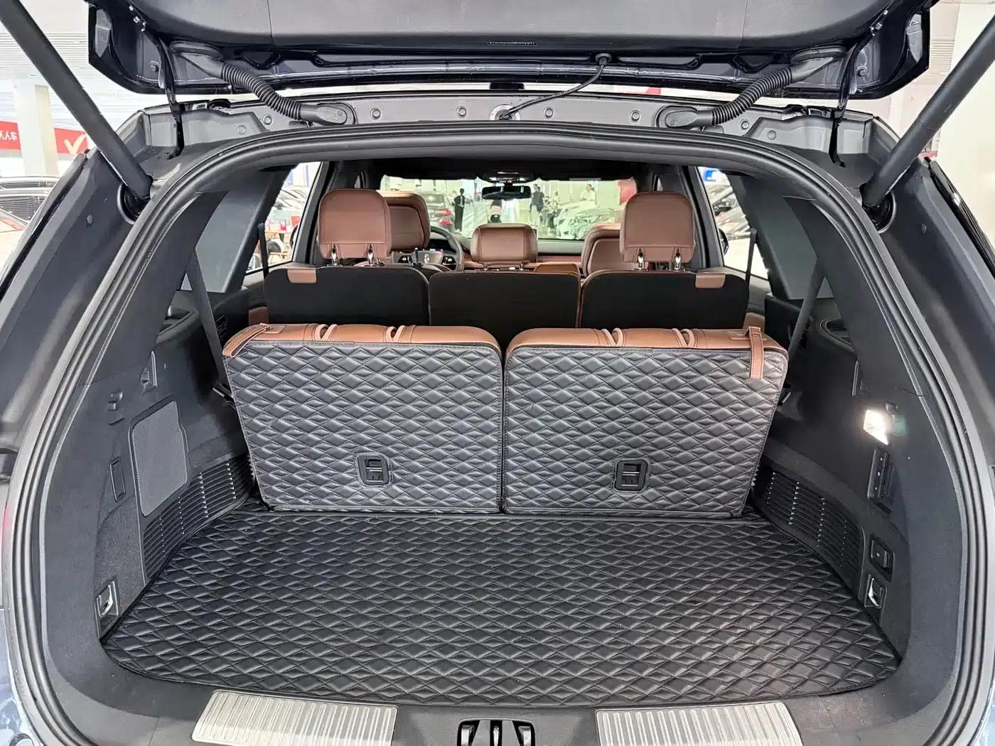 2021 Aviator 3.0T V6 AWD Premium Edition — миниатюра 19