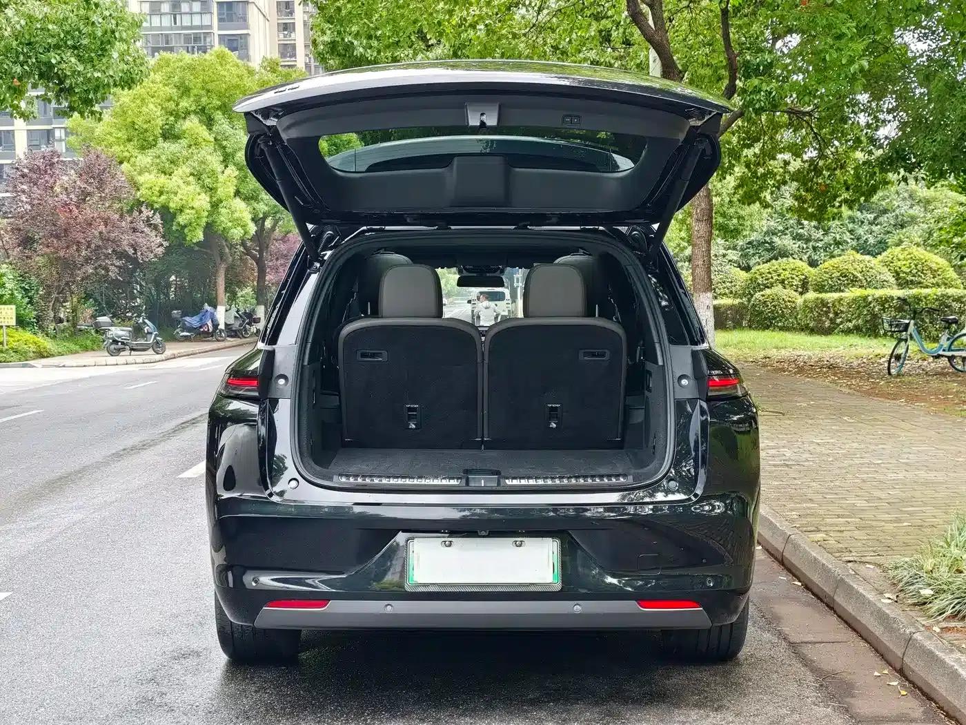Li Auto L8 2023 Air — миниатюра 15