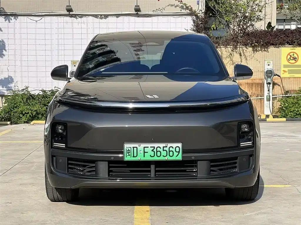Li Auto L8 2023 Pro — миниатюра 3