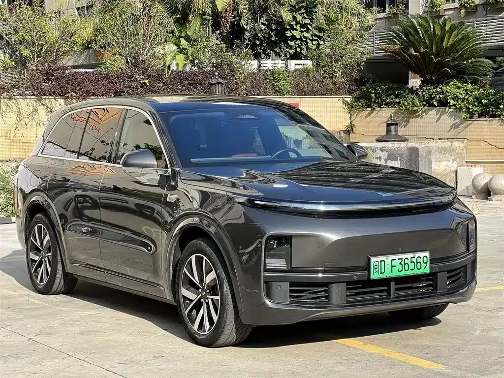 Li Auto L8 2023 Pro — миниатюра 4