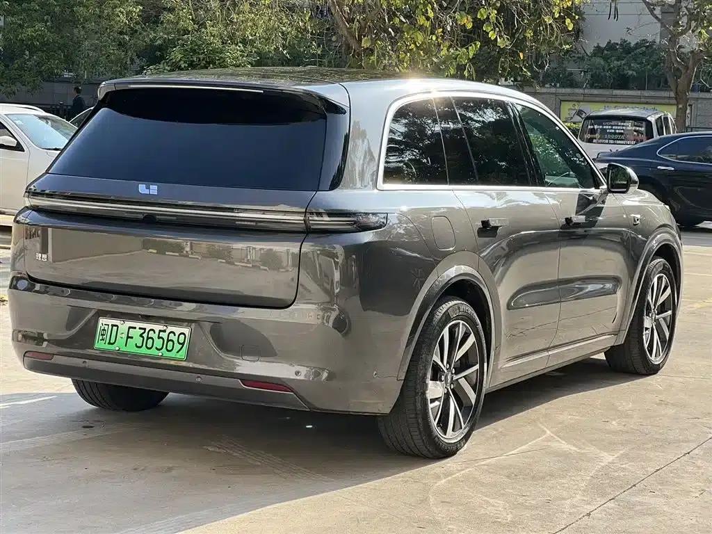 Li Auto L8 2023 Pro — миниатюра 8