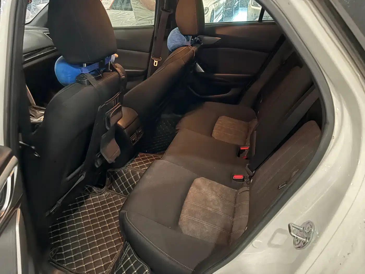 Mazda CX-4 2018 2.0L Automatic 2WD Blue Sky Explorer Edition (National V Emission Standard) — миниатюра 8