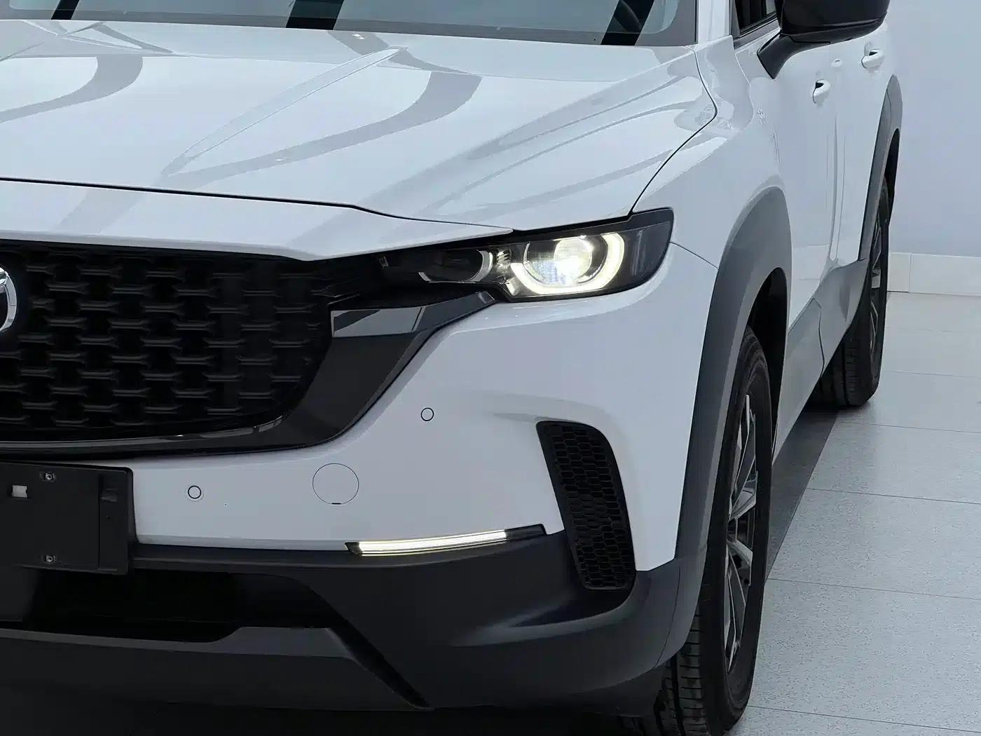 Mazda CX-50 Leading Edition 2023 2.0L — миниатюра 5