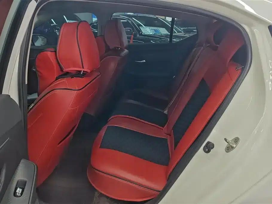 Nissan Sylphy 2021 1.6L XL CVT Enjoy Edition — миниатюра 11