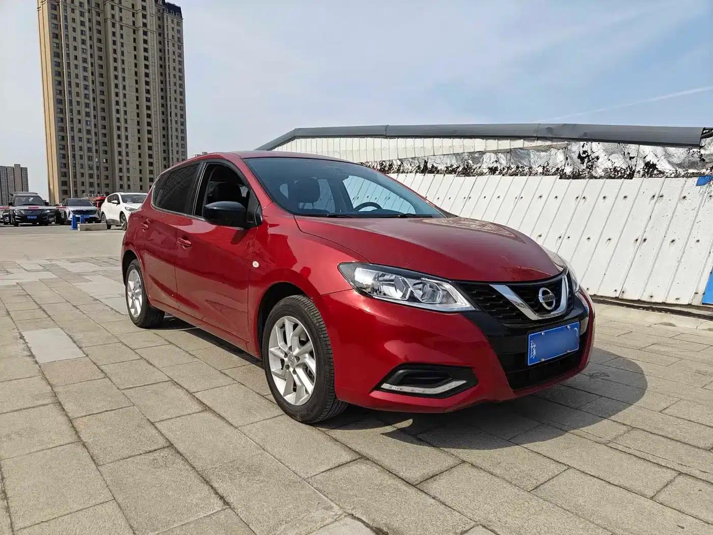 2021 Tiida 1.6L CVT Smart Edition — миниатюра 3