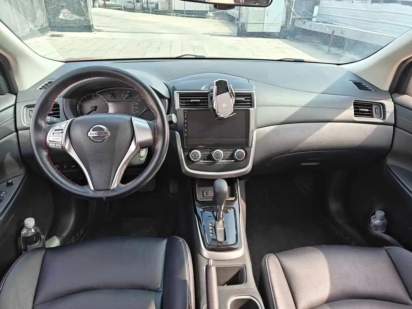 2021 Tiida 1.6L CVT Smart Edition — миниатюра 8