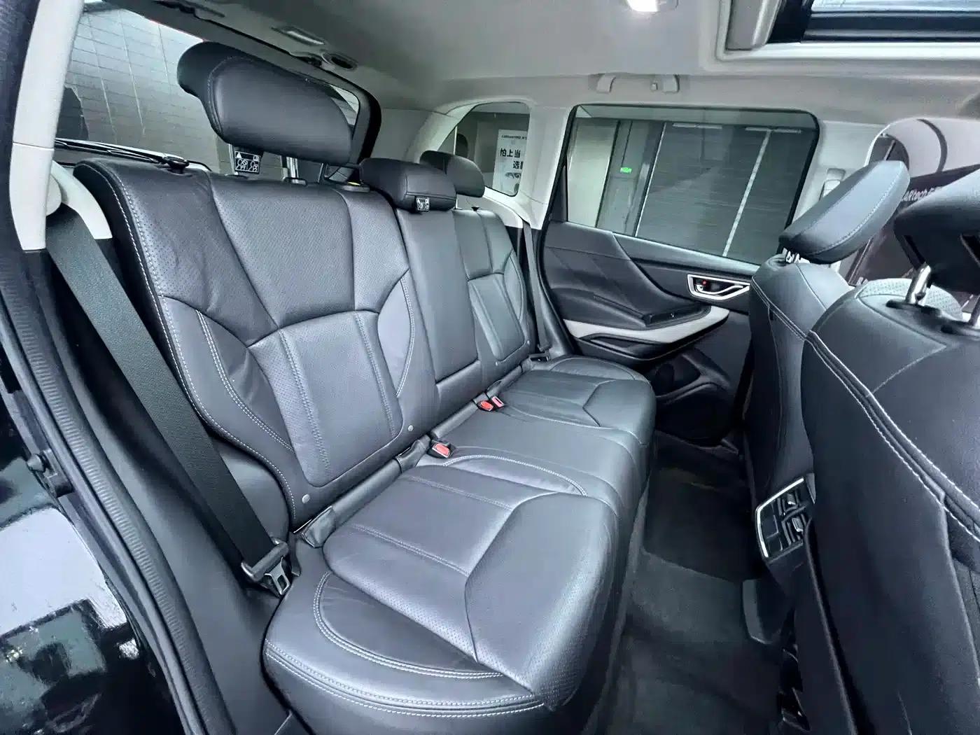 Forester 2022 2.0i AWD Luxury Edition EyeSight — миниатюра 18
