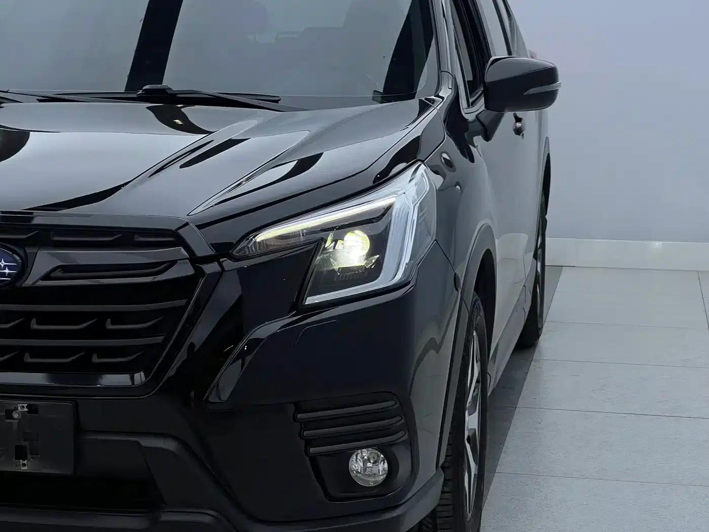 Forester 2022 2.0i AWD Luxury Edition EyeSight — миниатюра 6