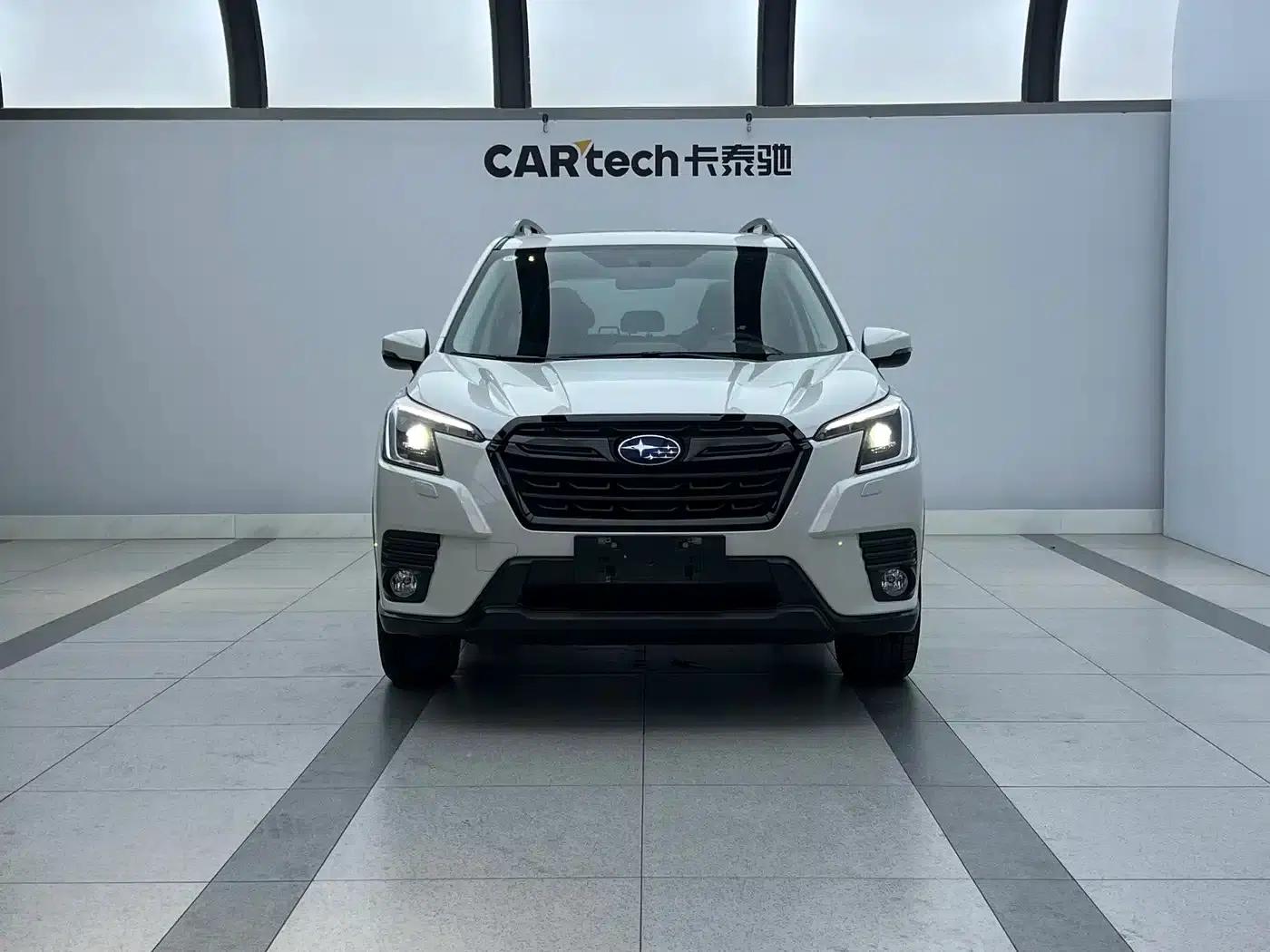 Forester 2022 2.0i AWD Luxury Edition — миниатюра 3