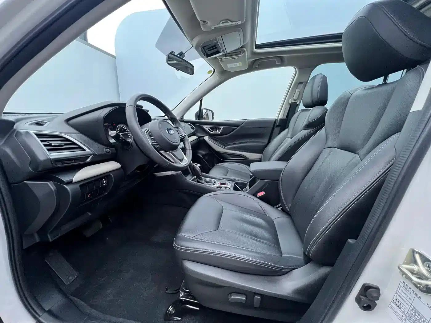 Forester 2022 2.0i AWD Luxury Edition — миниатюра 9