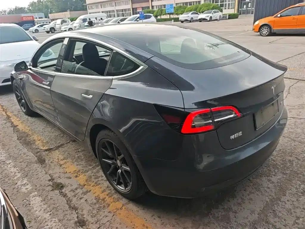 Model 3 2020 Long Range Rear-Wheel Drive — миниатюра 5