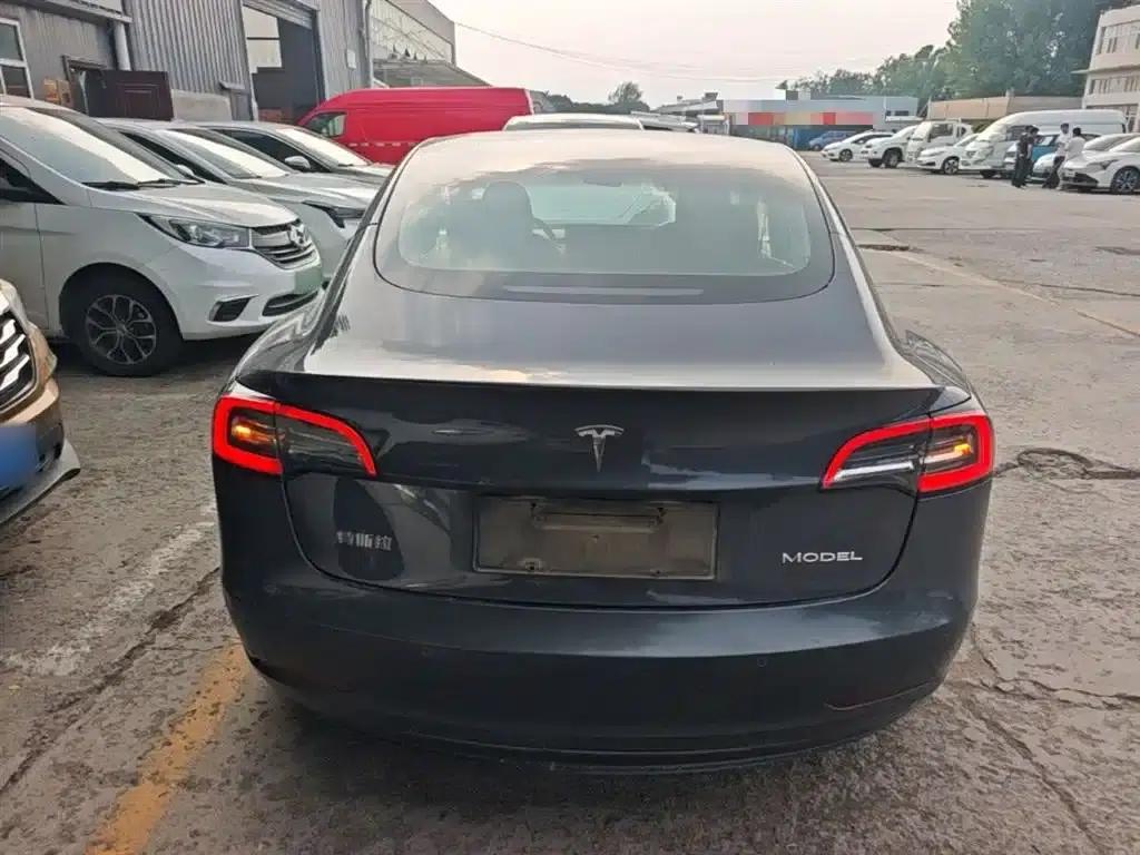 Model 3 2020 Long Range Rear-Wheel Drive — миниатюра 6