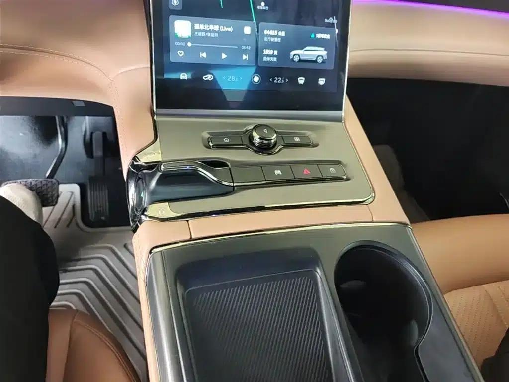NIO ES6 2020 420KM Sport Edition — миниатюра 6