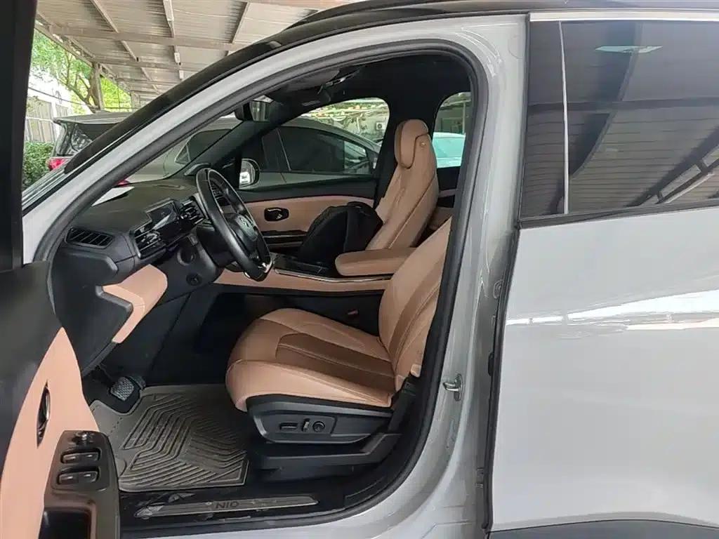 NIO ES6 2020 420KM Sport Edition — миниатюра 7